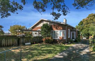 327 Mt Albert Road, Mount Roskill