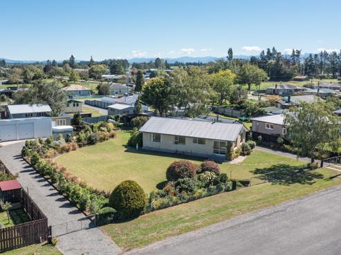 6 Leslie Street, Culverden