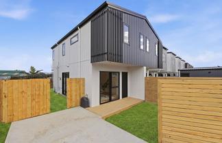 97 Wavecrest Lane, Hobsonville