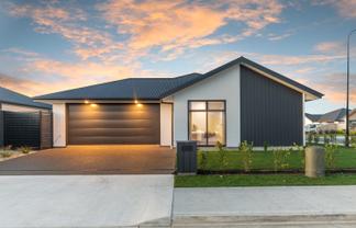 36 Stackwood Avenue, Woodend