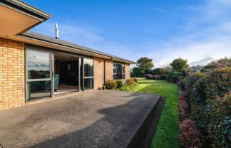 73B Cressida Avenue, Stratford