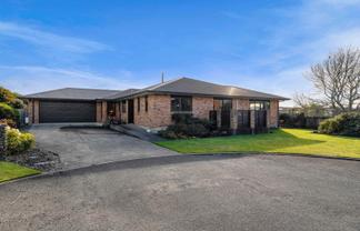 73B Cressida Avenue, Stratford