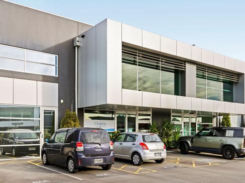 15/2 Barry Hogan Place, Riccarton