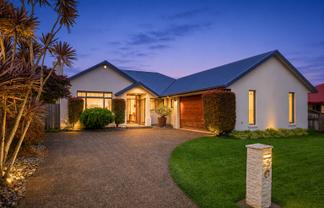 30 Oaklands Drive, Cambridge