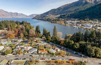 4 Park Street, Queenstown