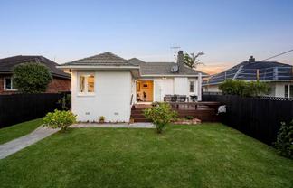 58A Eversleigh Road, Belmont