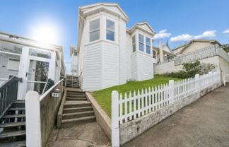 64 Herald Street, Berhampore