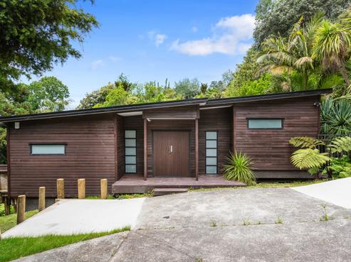19 Warner Park Avenue, Laingholm