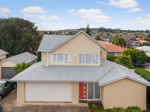 2/122A Selwyn Street, Onehunga