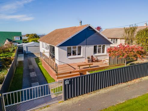 15 Usk Street, Marchwiel