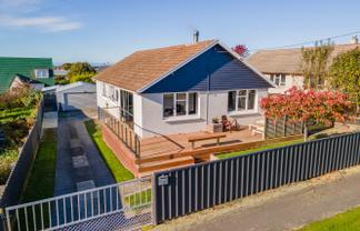 15 Usk Street, Marchwiel