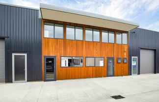 IMMACULATE WAREHOUSE IN WARKWORTH
