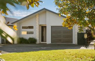 15 Capstan Close, Pyes Pa