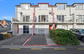 2/31 Poulson Street, Addington