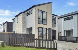 97 Limestone Drive, Hobsonville