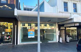Stylish Retail with Architectural Flair