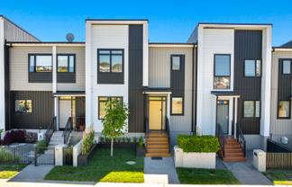 127 Bonair Crescent, Millwater