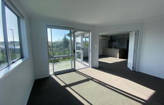 1 Cascade Way, Omokoroa