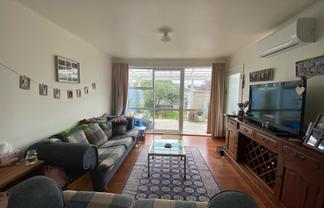 5/1 Waione Street, Petone