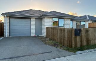 75 Waruhia Crescent, Rototuna North