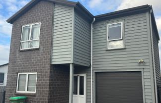 4 Awhenga Place, Weymouth