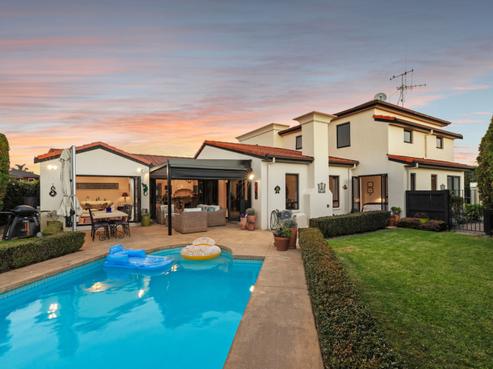 1 Waimarama Close, Papamoa