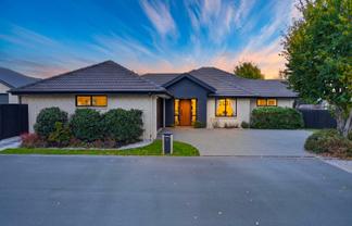 21 Bernice Crescent, Yaldhurst