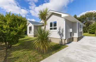 14 Moult Street, Titahi Bay