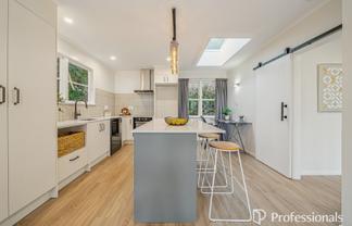 9 Damian Grove, Waterloo