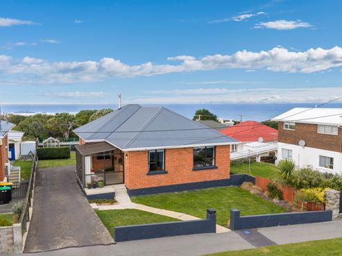127 Tomahawk Road, Andersons Bay