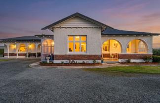 61 West Plains Road, WAIKIWI