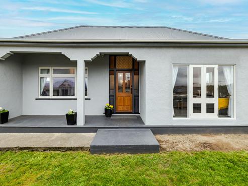 11 Young Street, Saint Kilda