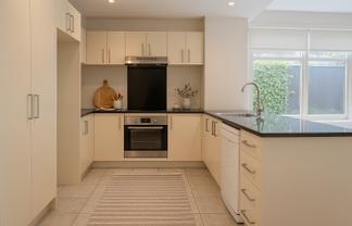 Y27/30 York Street , Parnell