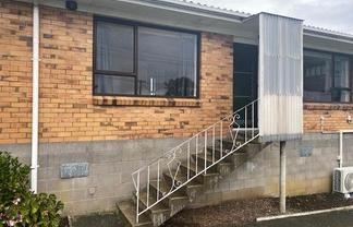 2/78 Jellicoe Road, Panmure