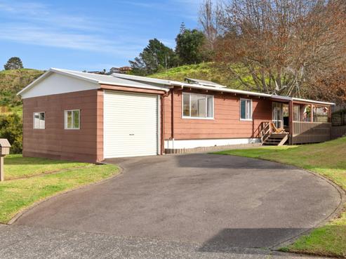 29 Resolution Road, Welcome Bay