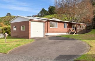 29 Resolution Road, Welcome Bay