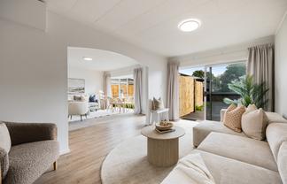 3/83 Centreway Road, Orewa