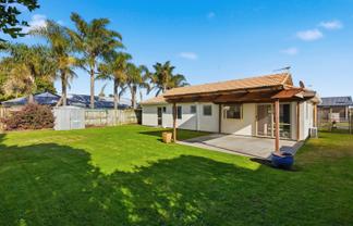 9 Checketts Place, Papamoa