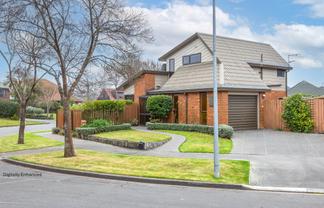 1/4 Elvira Court, Bishopdale