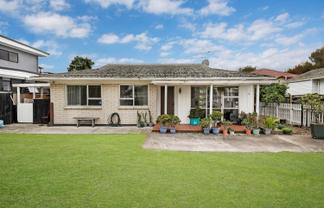 3/101 Puhinui Road, Papatoetoe