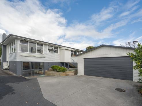 17 Hilltop Road, Parkvale