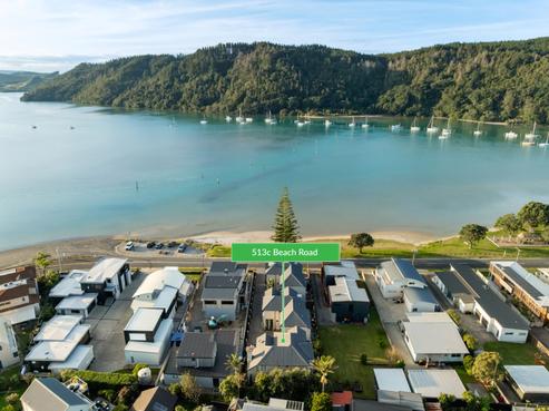 513C Beach Road, Whangamata