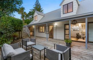 5 Newport Place, Forrest Hill