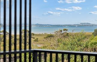 67 Bomb Point Drive, Hobsonville