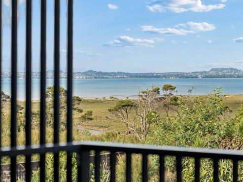 67 Bomb Point Drive, Hobsonville