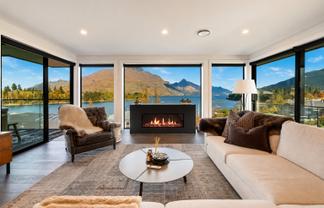 9 Suburb Street, Queenstown