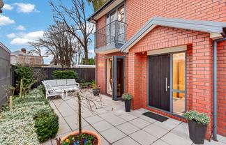 64B Holly Road, Saint Albans
