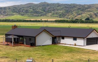 4062 Becks-Lauder Road, Becks