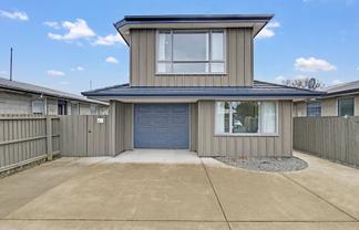 557 Hereford Street, Linwood