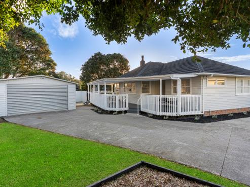 2/23 Mickle Street, Te Atatu South